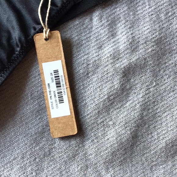 SKIMS Fits Everybody G-String Thong, color-onyx, size 2X, NWT - Picture 2 of 5